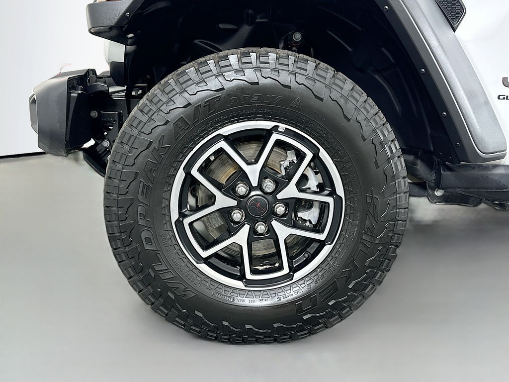 Thumbnail: 2024 Jeep Gladiator - 31