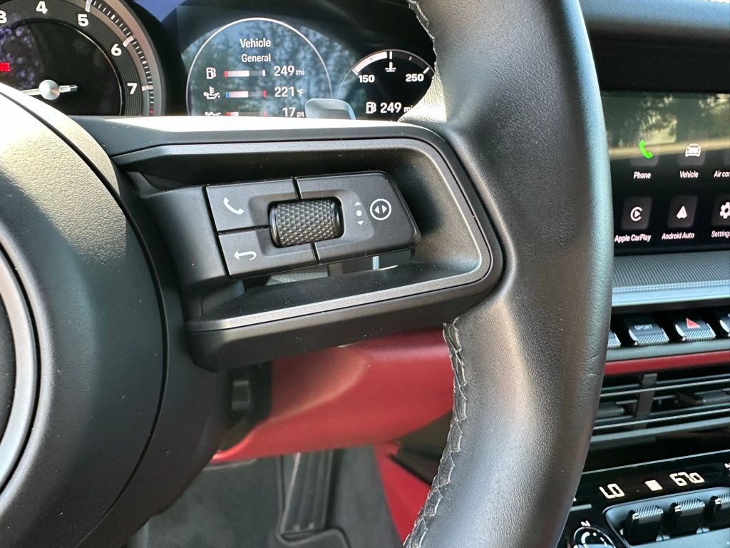 Thumbnail: 2023 Porsche 911 - 17