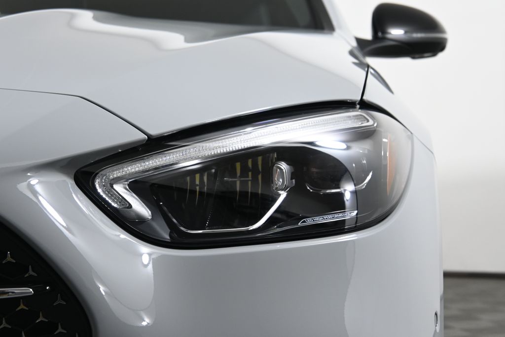 Thumbnail: 2025 Mercedes-Benz C-Class - 10