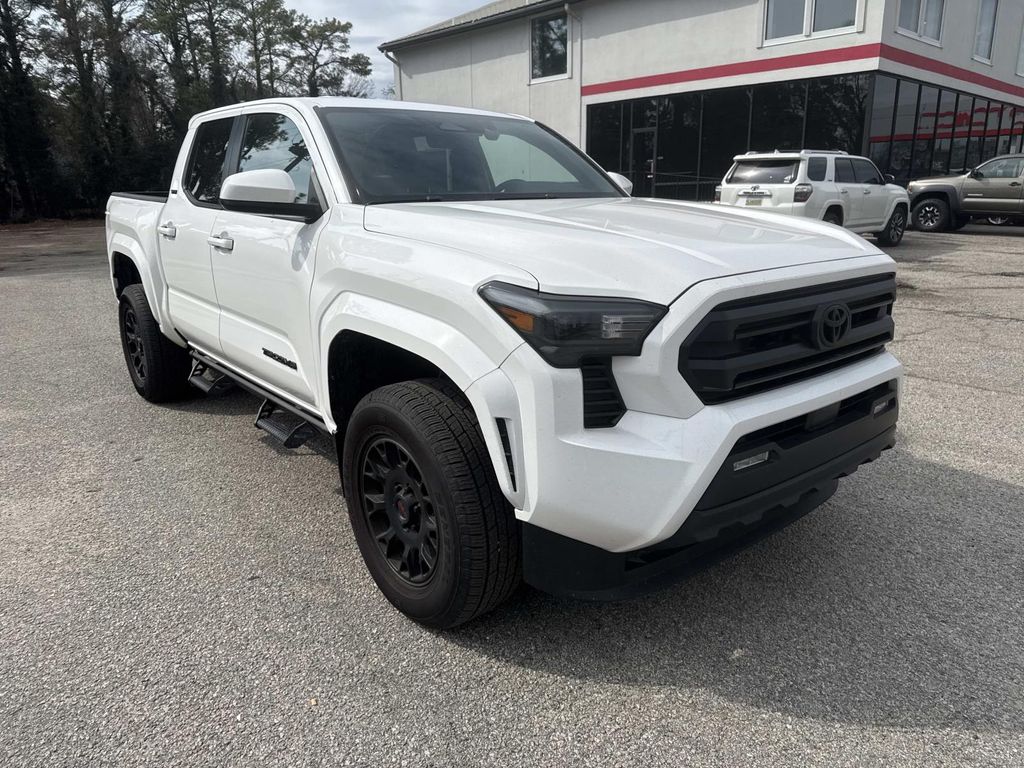 2024 Toyota Tacoma SR5 Double Cab 4WD