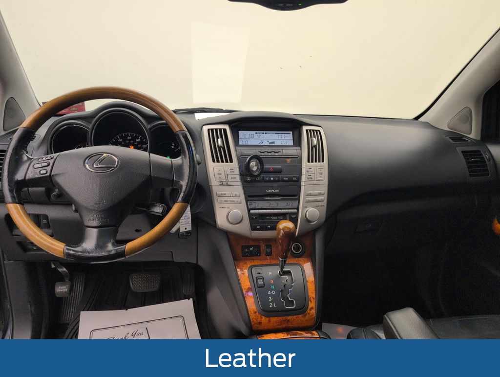 Used 2005 Black Lexus 330 image 6