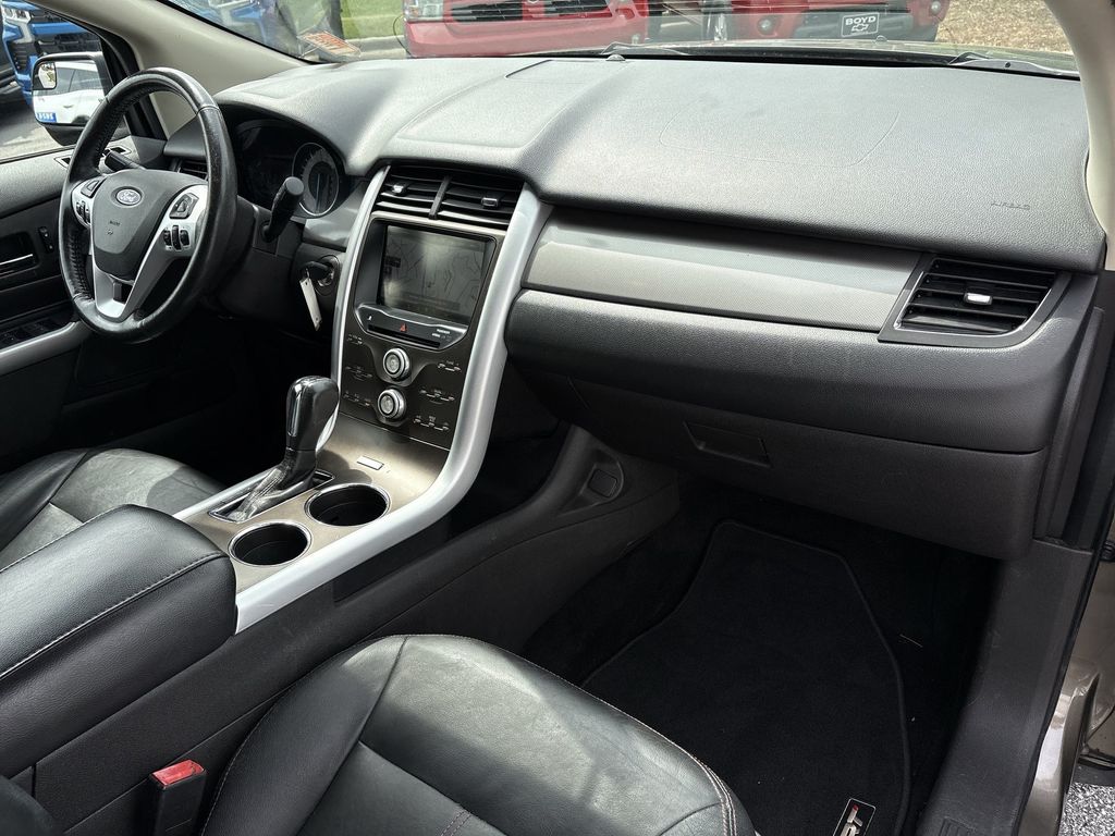 2013 Ford Edge SEL photo