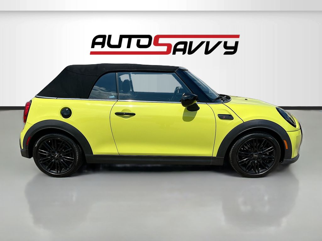 Used 2024 Yellow MINI Signature image 8