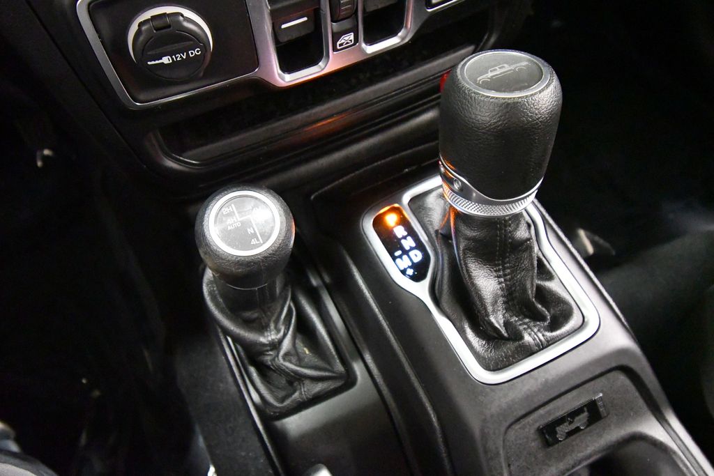 Used 2021 Jeep Gladiator Truck