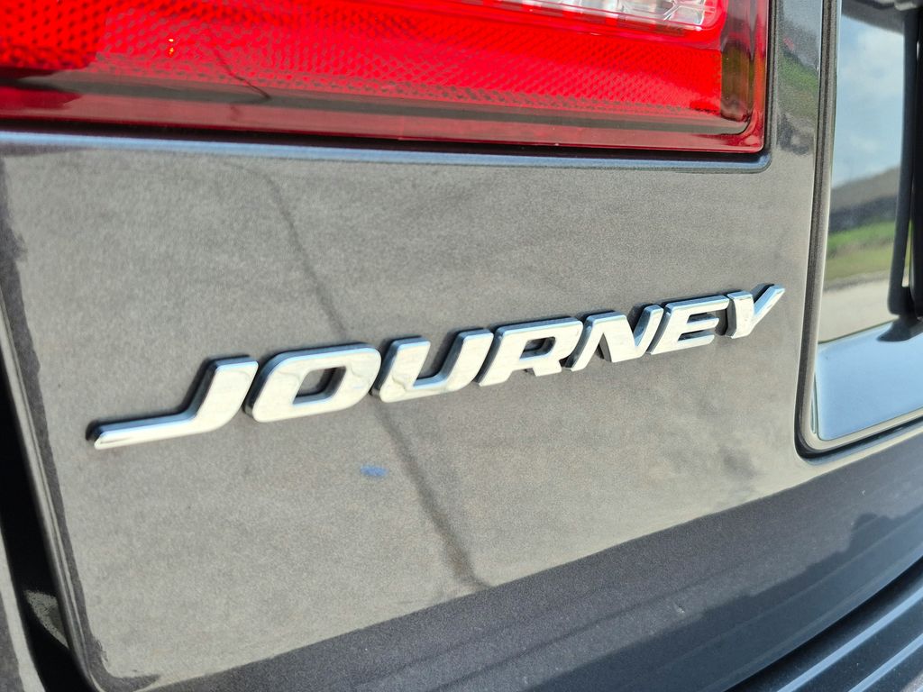 2019 Dodge Journey SE Gray at Durrett Motor Company