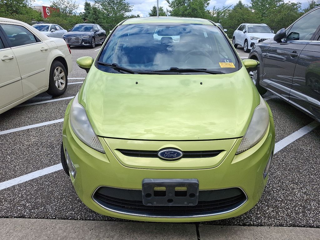 2011 Ford Fiesta SES 2