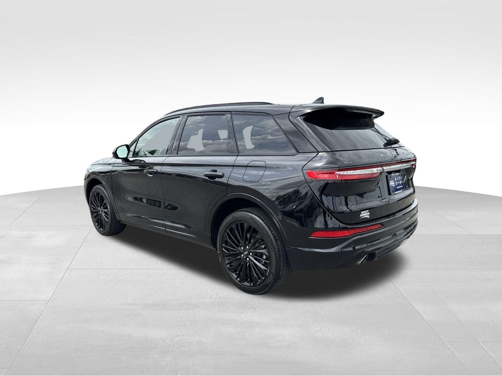 2024 Infinite Black Metallic Clearcoat Lincoln Corsair Reserve FWD SUV