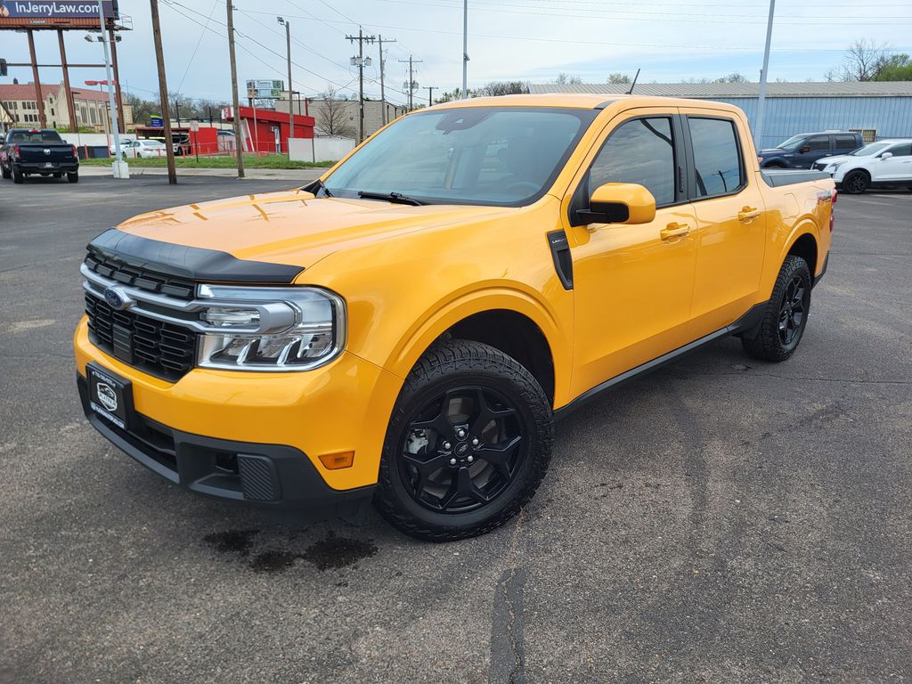 Orange 2022 Ford Maverick Lariat SuperCrew AWD Pickup Truck All-Wheel Drive 8-Speed Automatic