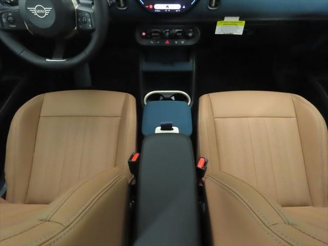 Thumbnail: 2025 MINI Cooper Countryman - 18