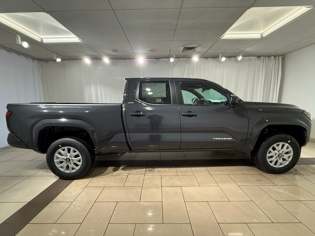 Thumbnail: 2026 Toyota Tacoma - 6