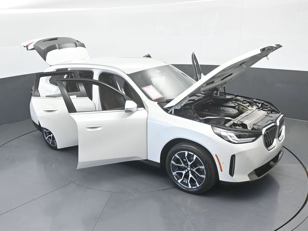 Used 2025 Mineral White Metallic BMW 30 xDrive image 75