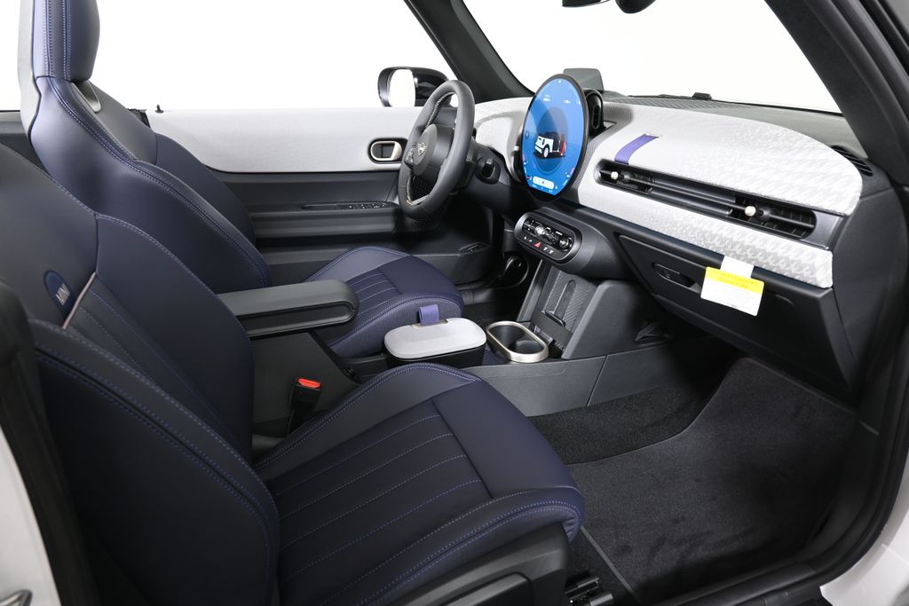 Thumbnail: 2025 MINI Cooper Convertible - 27