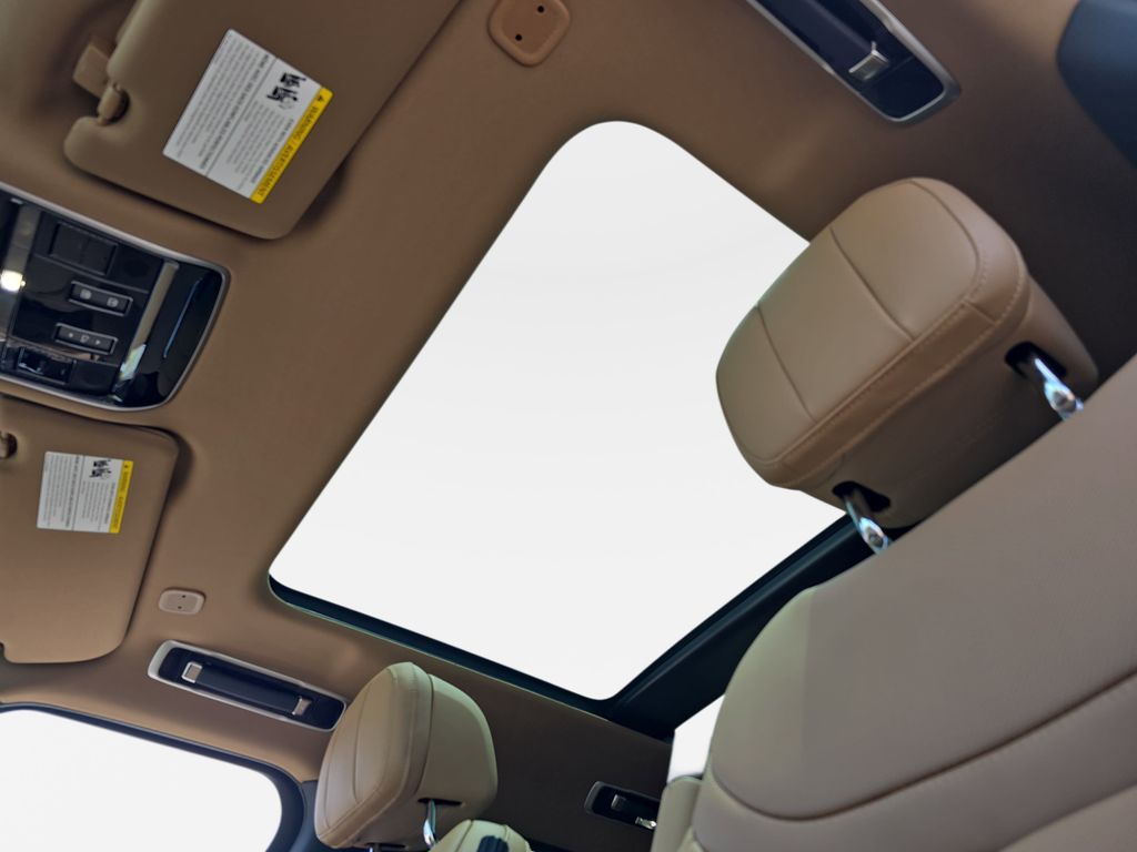 New 2026 White Land Rover SE image 31