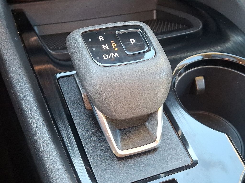 Thumbnail: 2023 Nissan Rogue - 16