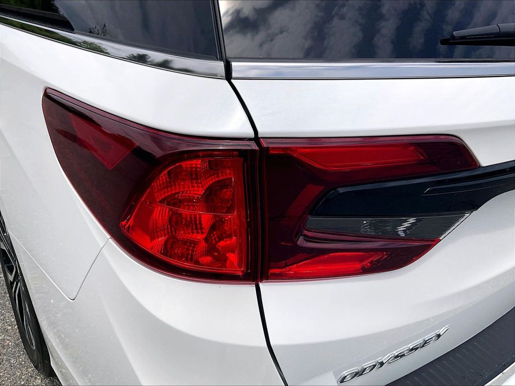 2025 Honda Odyssey — photo 34