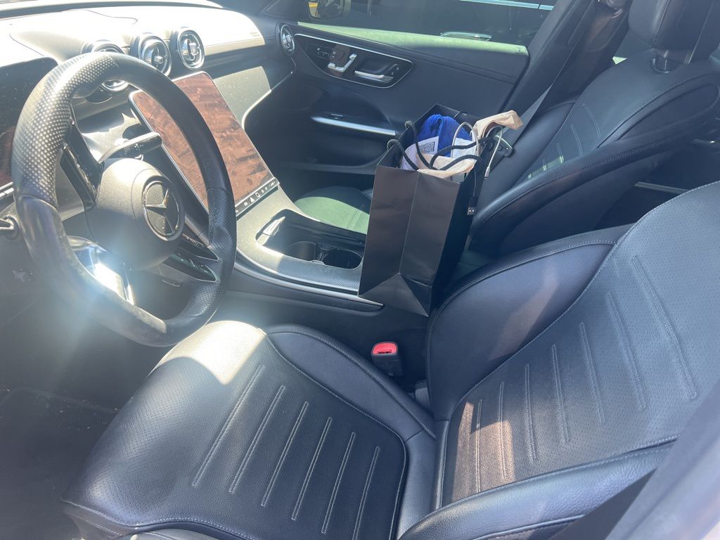 Thumbnail: 2022 Mercedes-Benz C-Class - 5