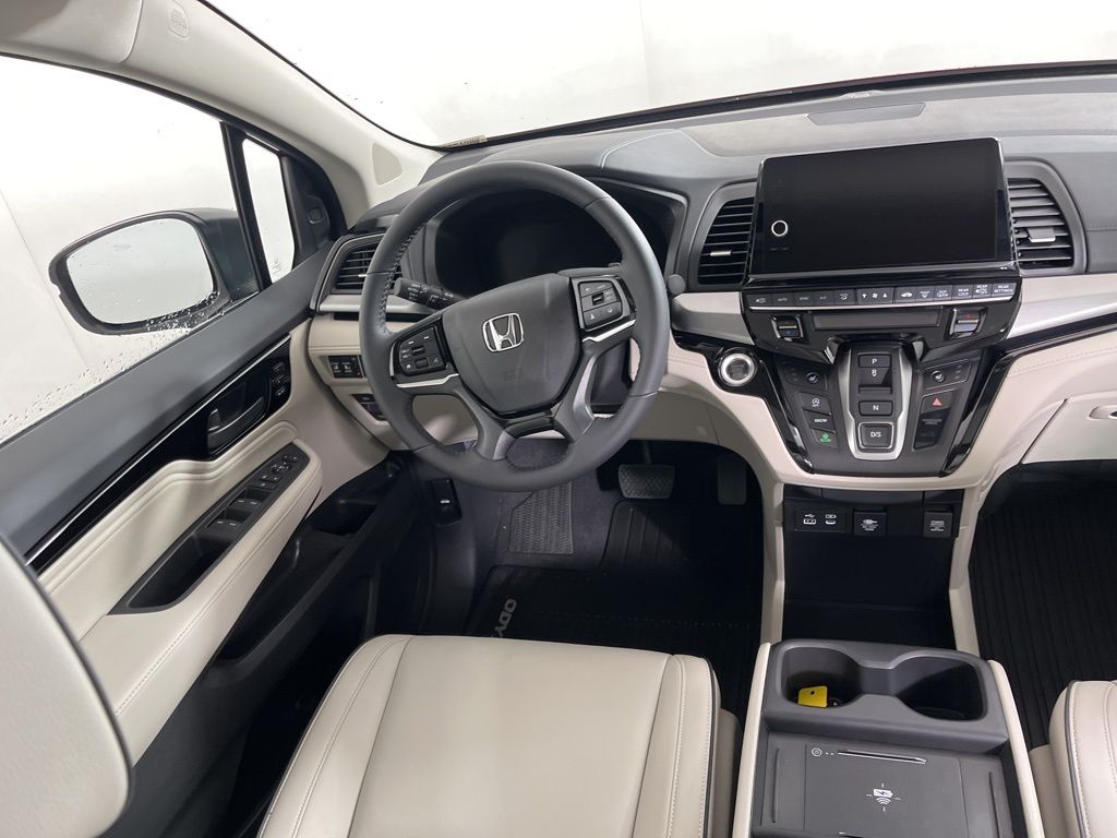 2025 Honda Odyssey Touring 5