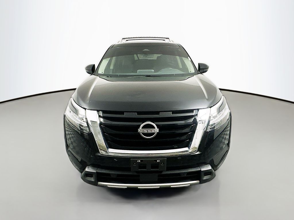 View vehicle photo 2