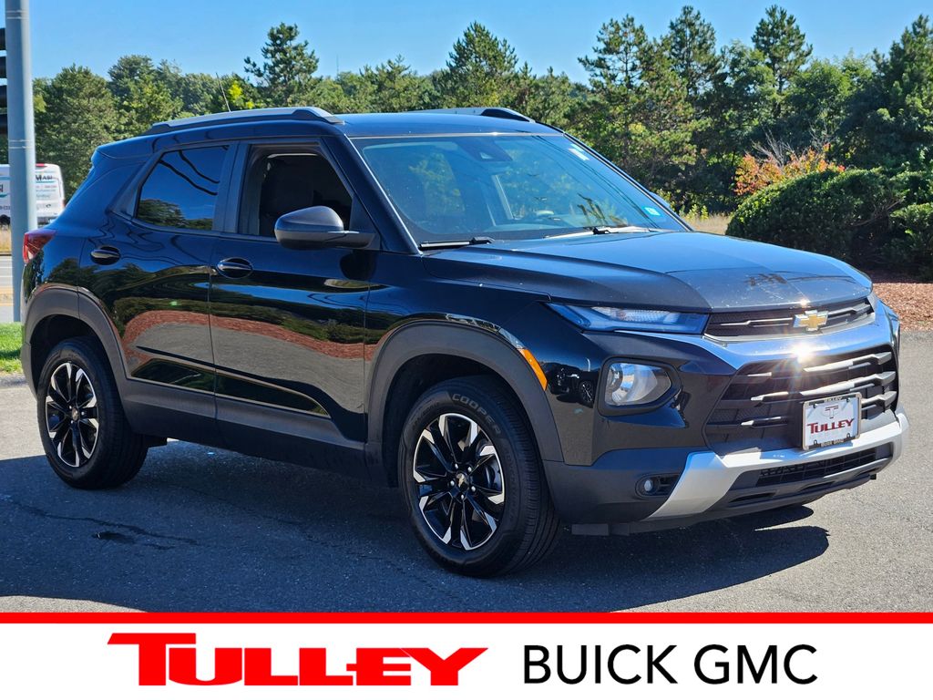Mosaic Black Metallic 2022 Chevrolet Trailblazer SUV / Crossover Four-Wheel Drive 9-Speed Automatic