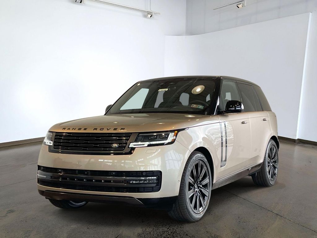 Gold 2026 Land Rover Range Rover P530 SE AWD SUV / Crossover All-Wheel Drive 8-Speed Automatic