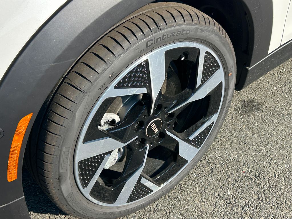 Thumbnail: 2026 MINI Cooper - 3