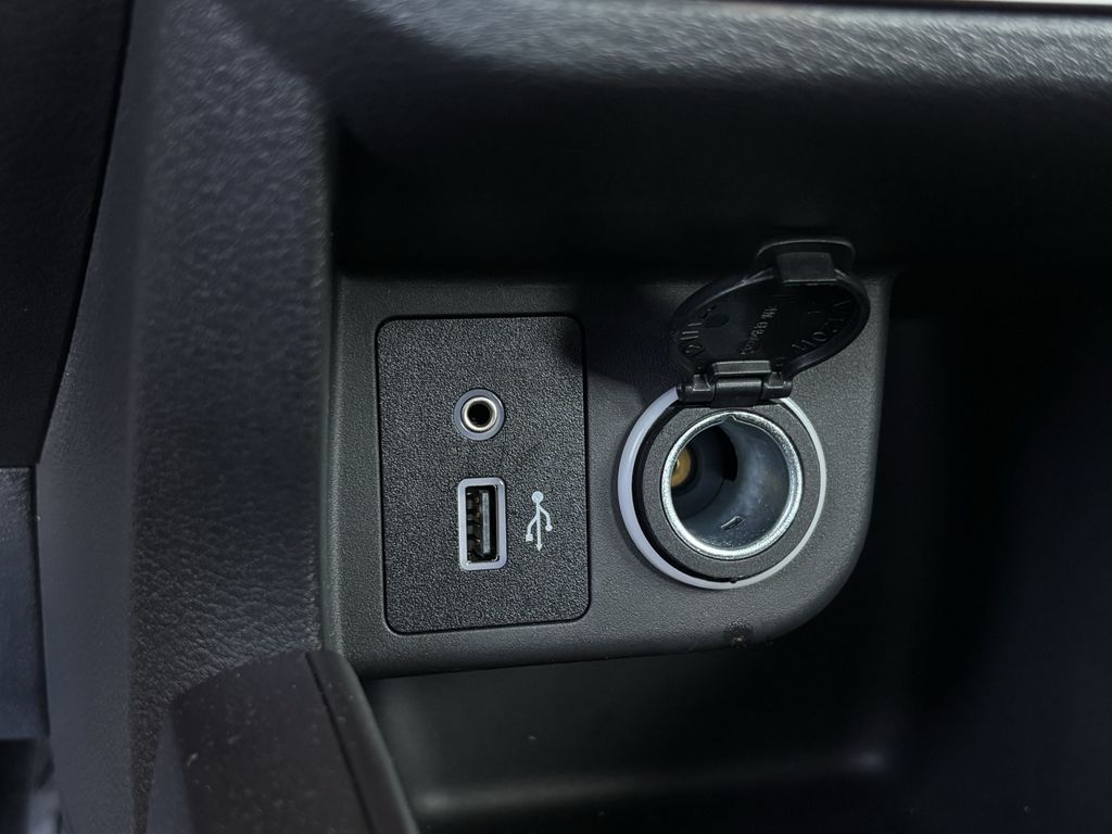 Used 2023 Nissan Kicks SUV