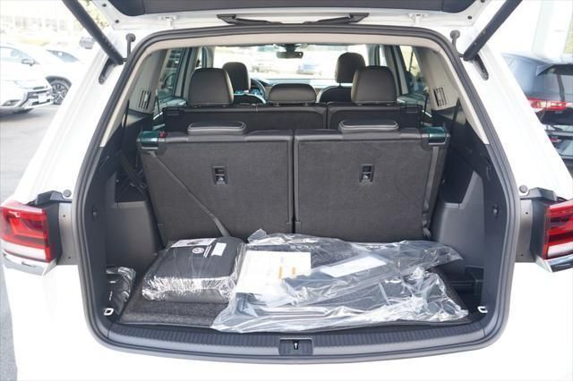 Thumbnail: 2026 Volkswagen Atlas - 12