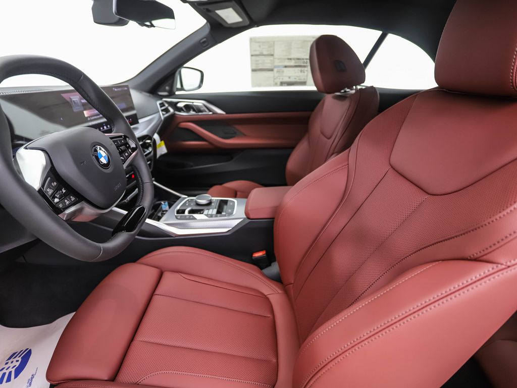 Thumbnail: 2026 BMW 4 Series - 12