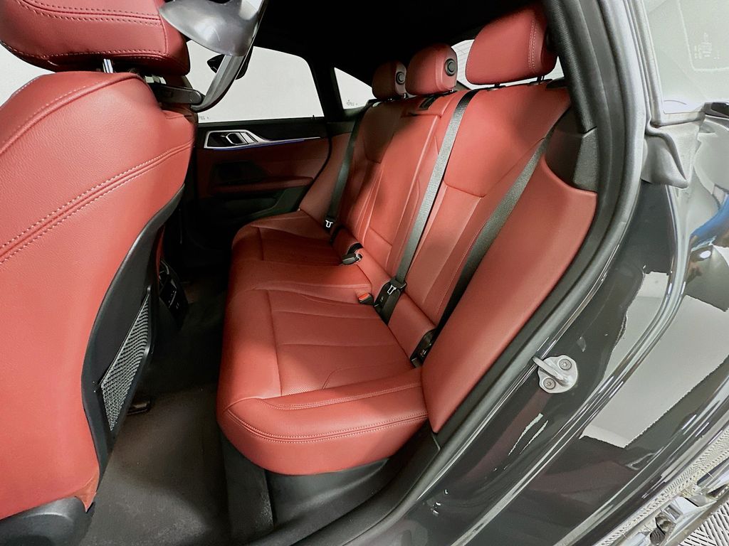 Thumbnail: 2023 BMW i4 - 25