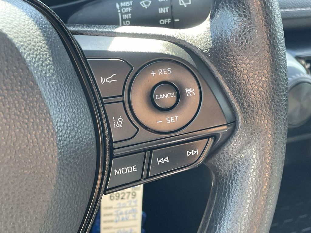 Used 2024 Toyota RAV4 LE 4D Sport Utility