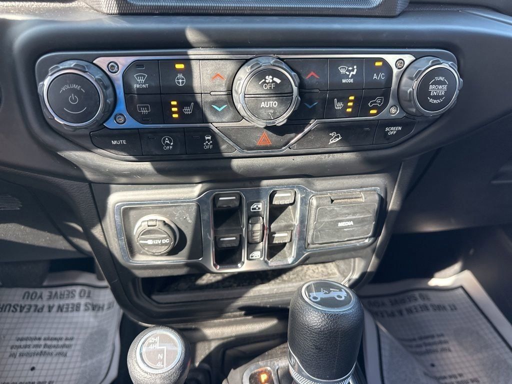 2020 Black Clearcoat Jeep Wrangler Unlimited Unlimited Sahara 4X4 SUV