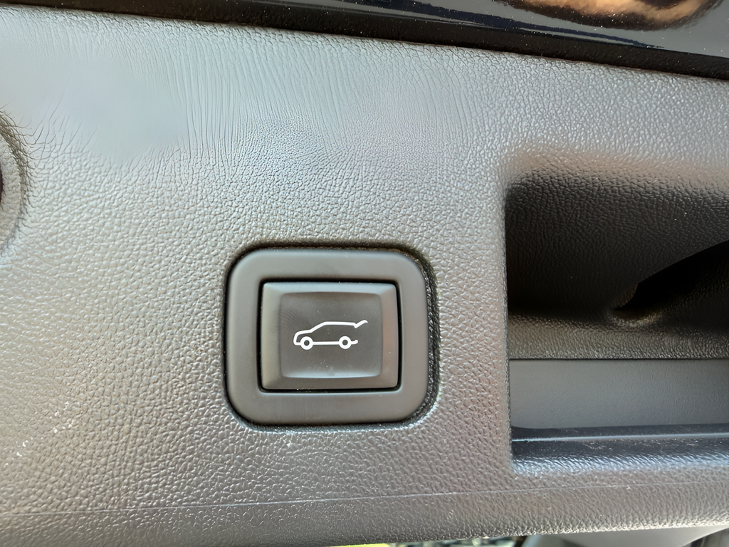 Used 2024 Chevrolet Equinox SUV
