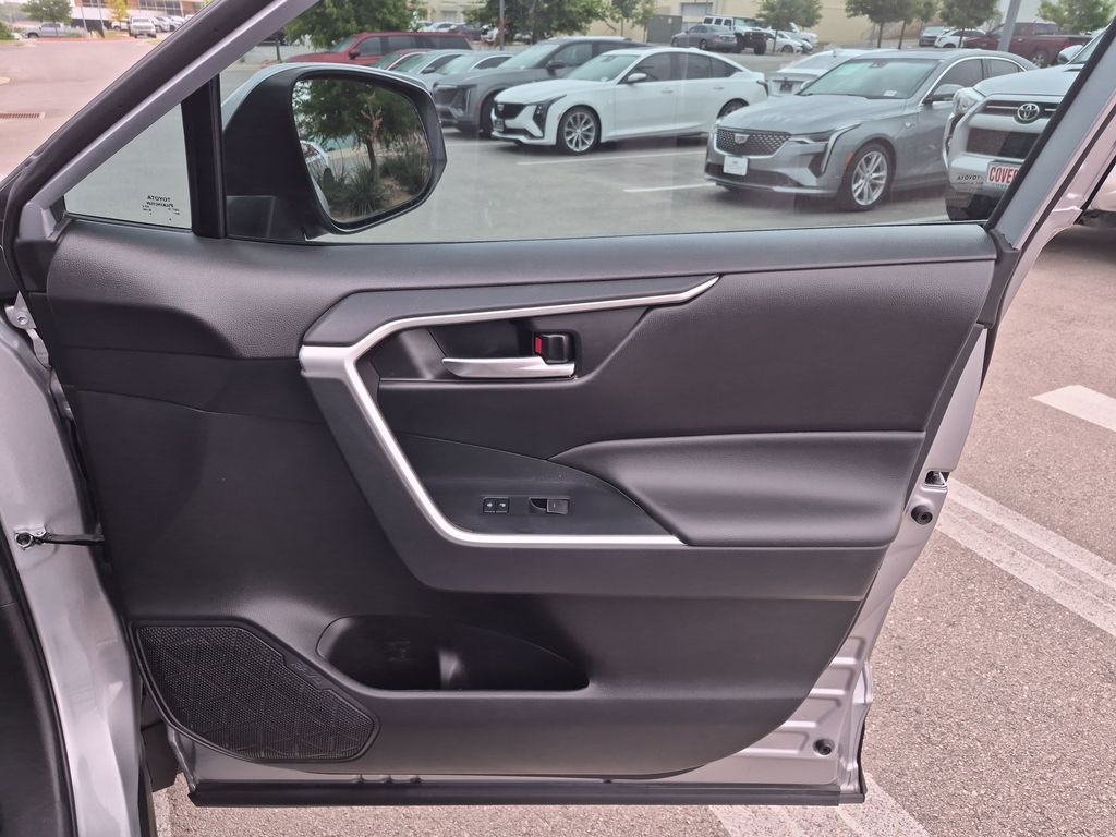 Used Car 2023 Toyota Rav4  Xle For Sale Under $30,000 In Austin, Texas