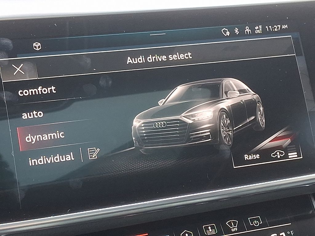 2021 Audi A8 L 25
