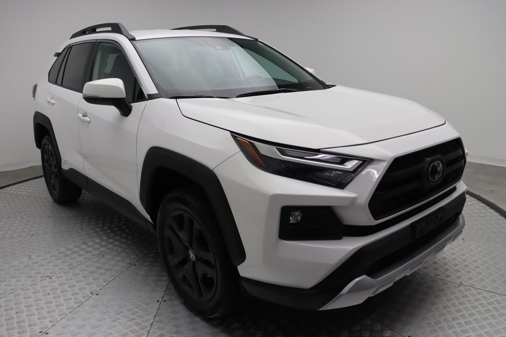 2024 Toyota RAV4 Adventure 6