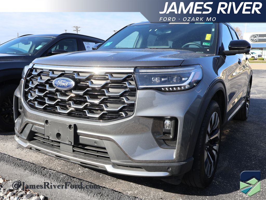 2025 Ford Explorer Platinum AWD