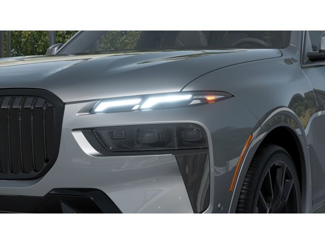 Thumbnail: 2026 BMW X7 - 6