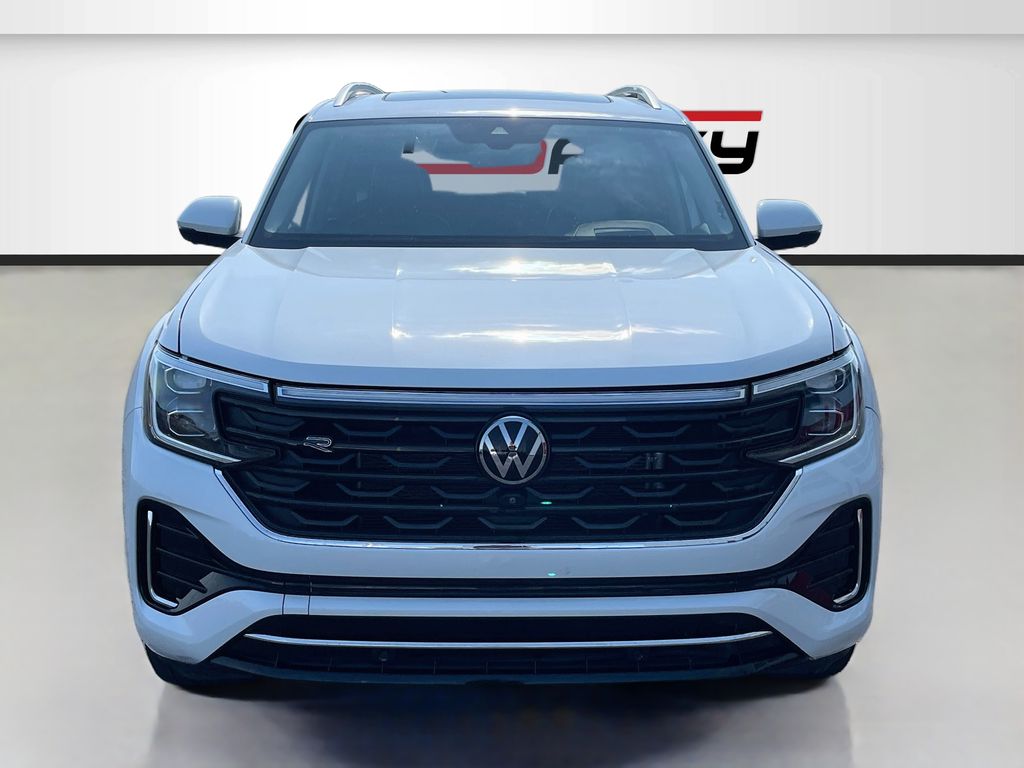 Used 2024 White Volkswagen 2.0T SEL Premium R-Line image 2
