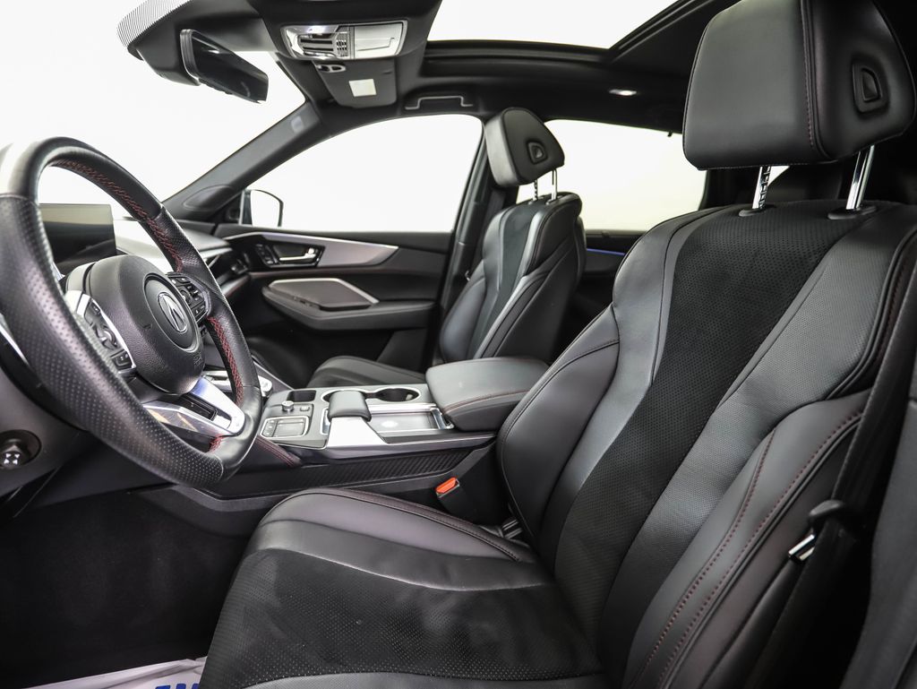 Thumbnail: 2023 Acura MDX - 11