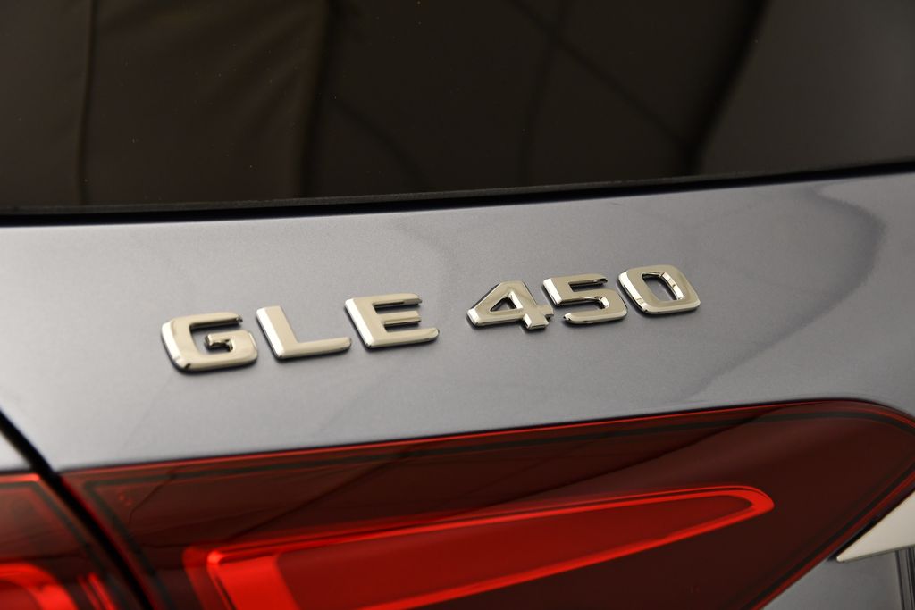 2025 Mercedes-Benz GLE 450 9