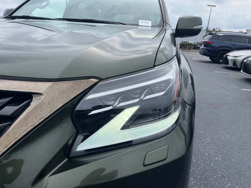 Thumbnail: 2023 Lexus GX - 10