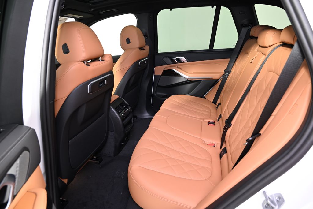 Thumbnail: 2026 BMW X5 - 24