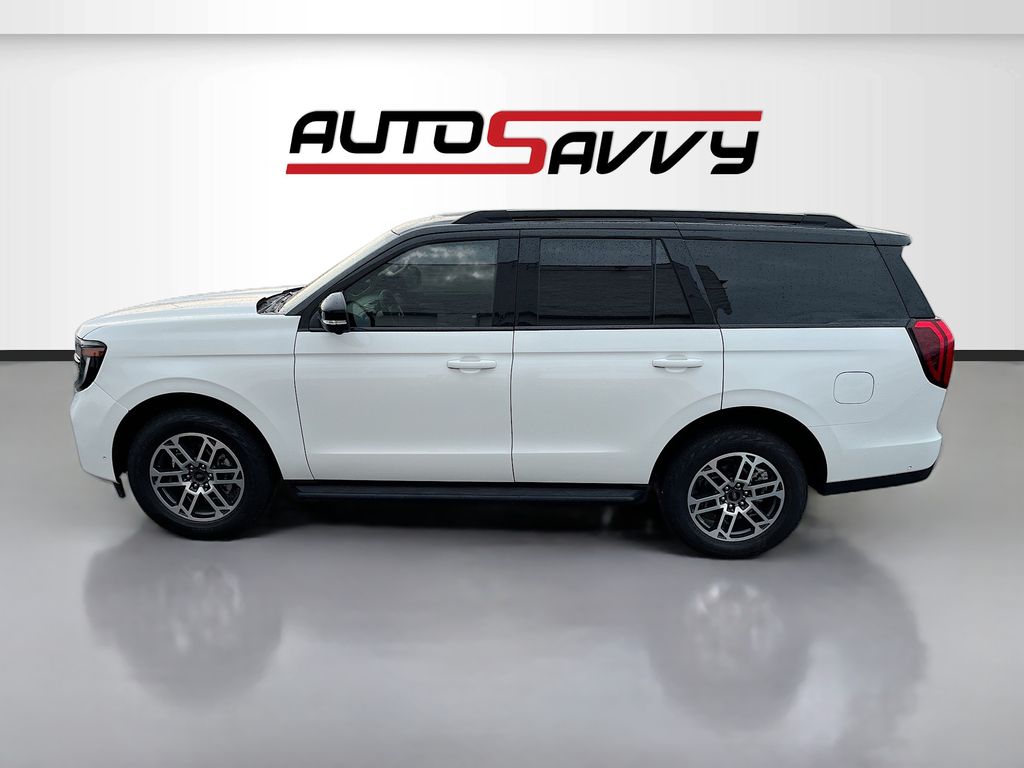 Used 2025 White Ford Active image 4