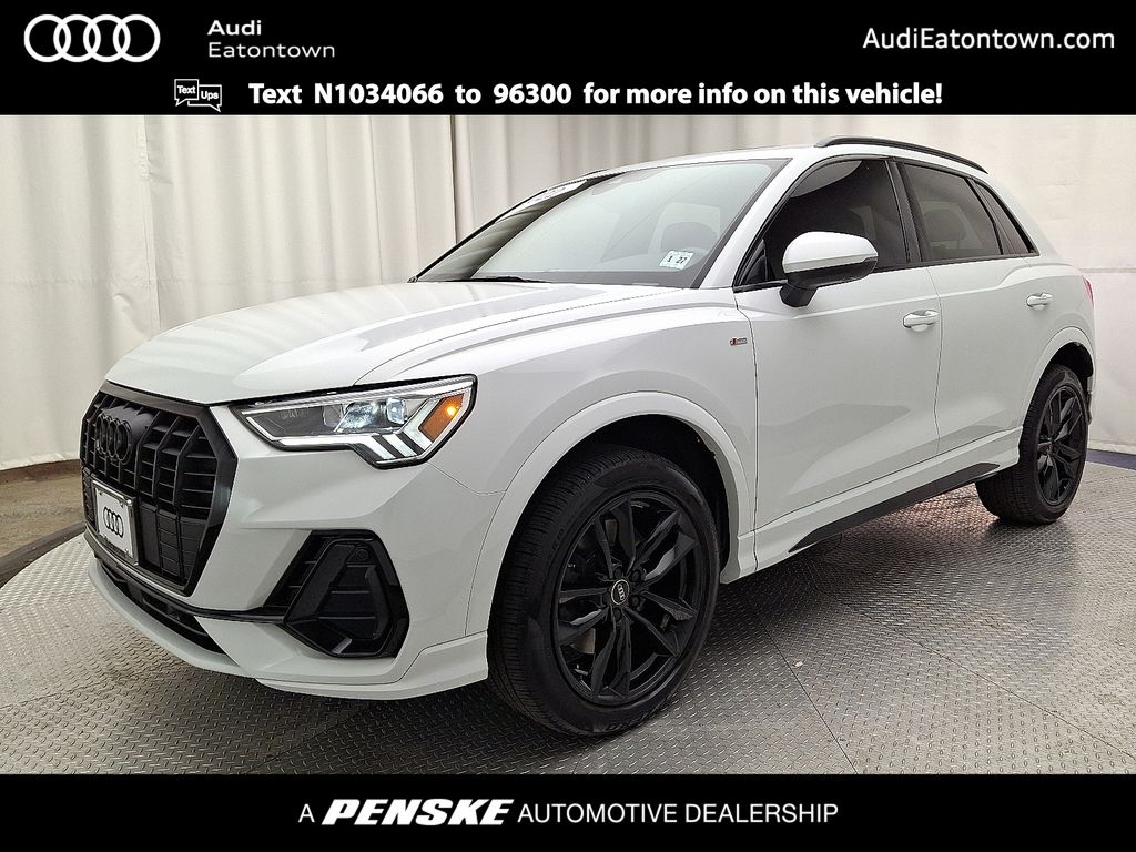 Thumbnail: 2022 Audi Q3 - 1