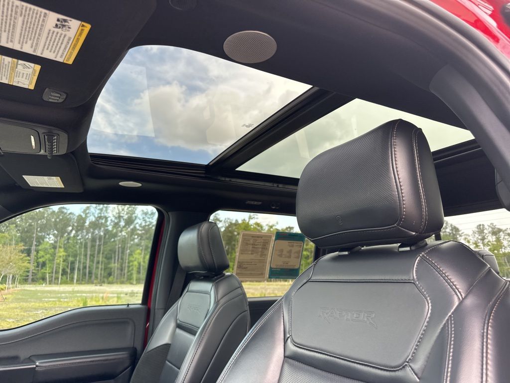 2022 Rapid Red Metallic Tinted Clearcoat Ford F-150 Raptor 4X4 Truck