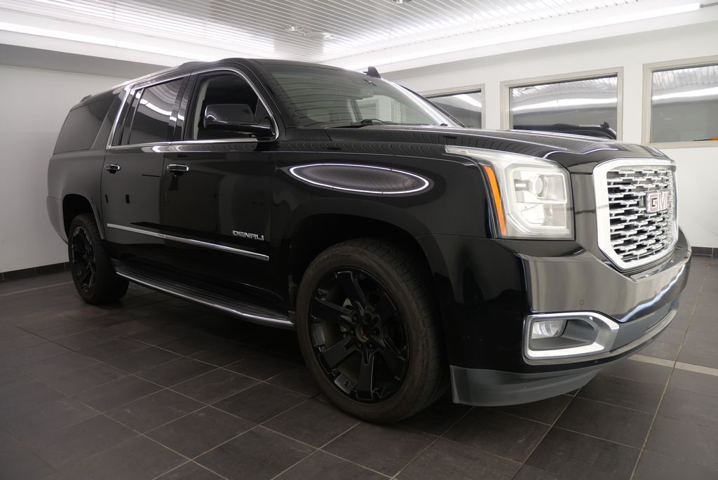 2018 GMC Yukon XL Denali 7