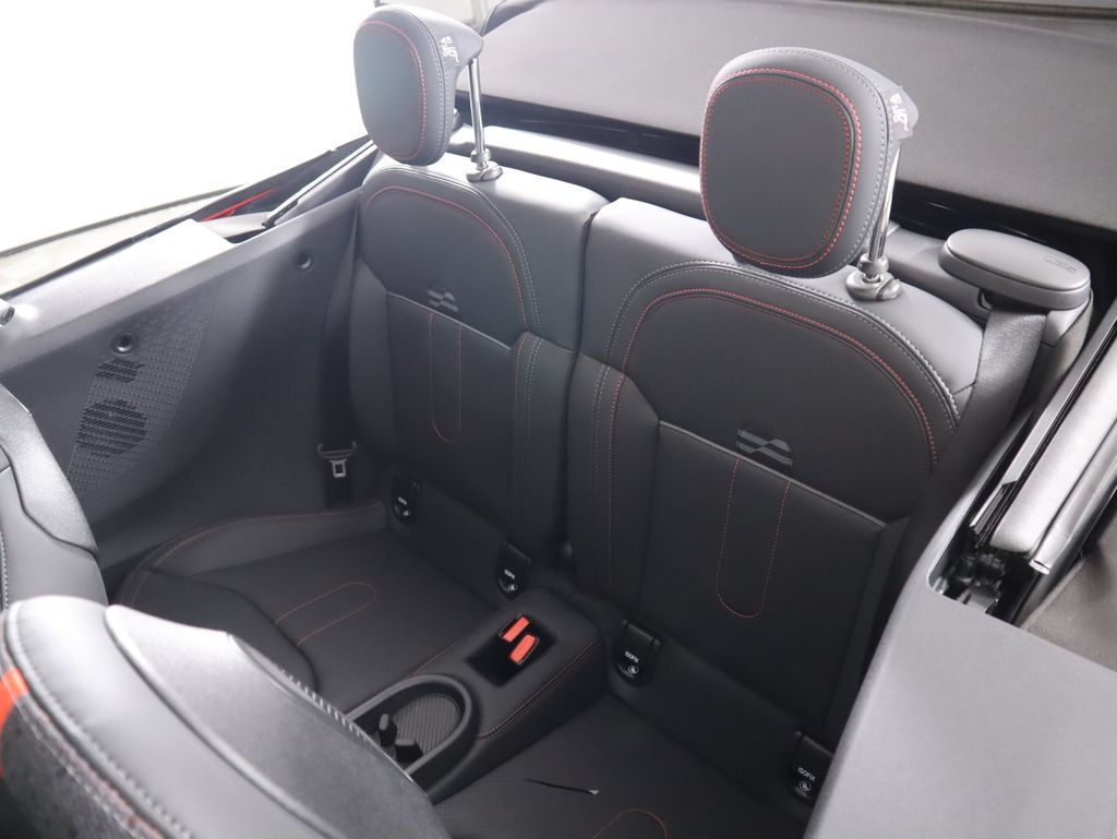 Thumbnail: 2026 MINI Cooper - 27