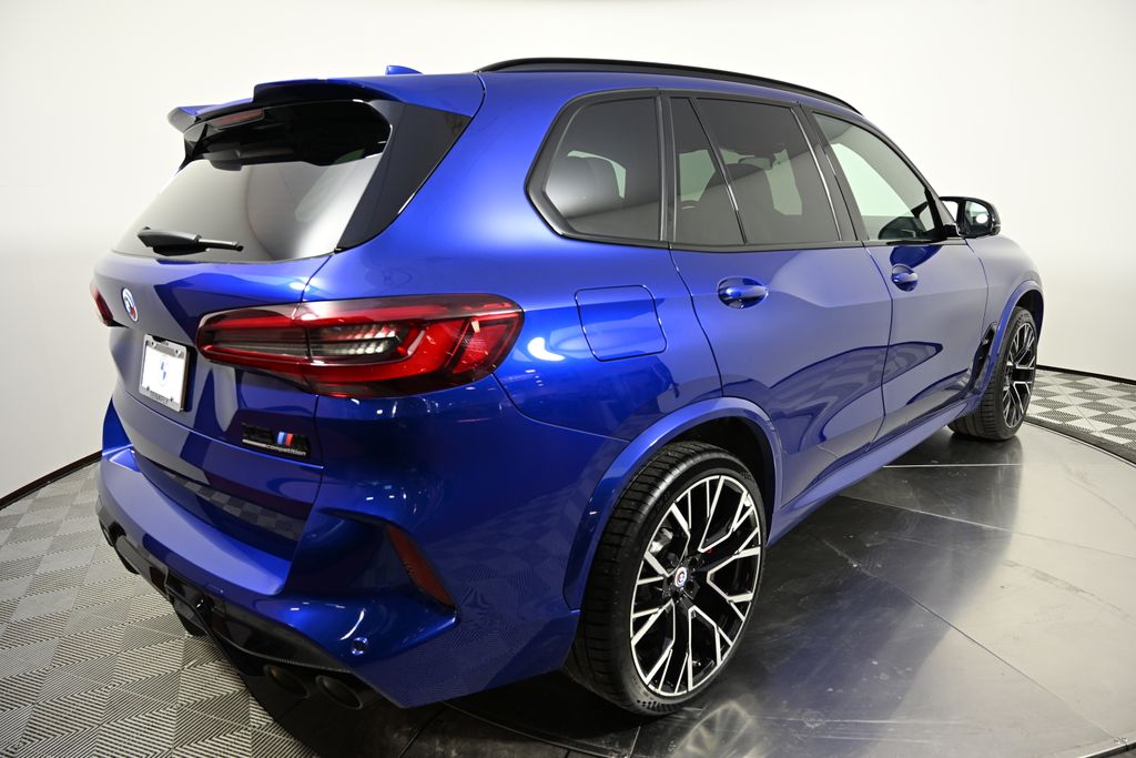 2022 BMW X5 M 5