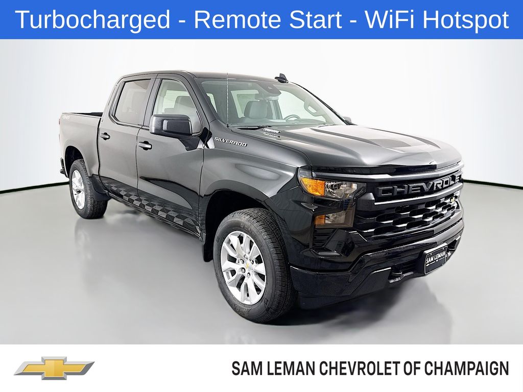 2026 Chevrolet Silverado 1500 Custom Crew Cab 4WD