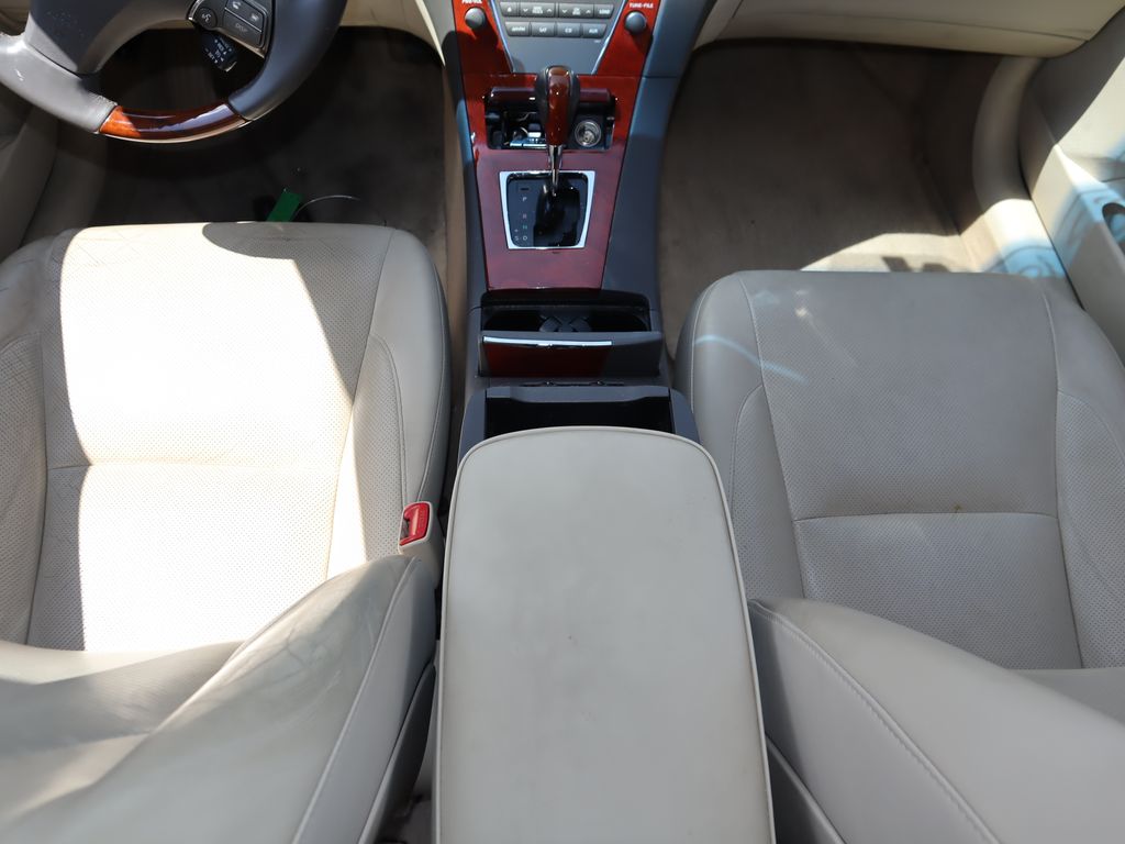 Thumbnail: 2012 Lexus ES - 8